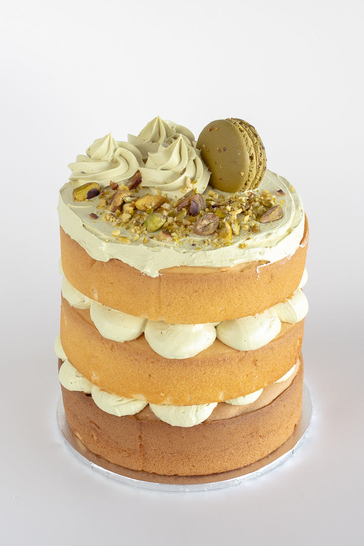 Pistachio Gold - Cutting Cake